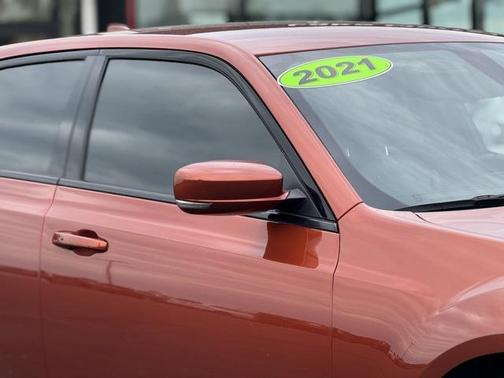 2021 Chrysler 300 Touring