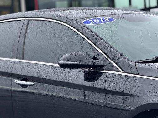 2018 Hyundai SONATA Limited