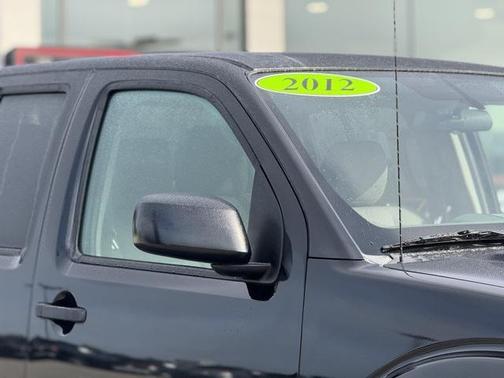 2012 Nissan Frontier SV