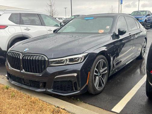 2021 BMW 750 i xDrive