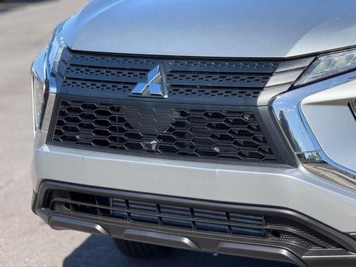 Alloy Silver Metallic 2026 Mitsubishi Eclipse Cross ES