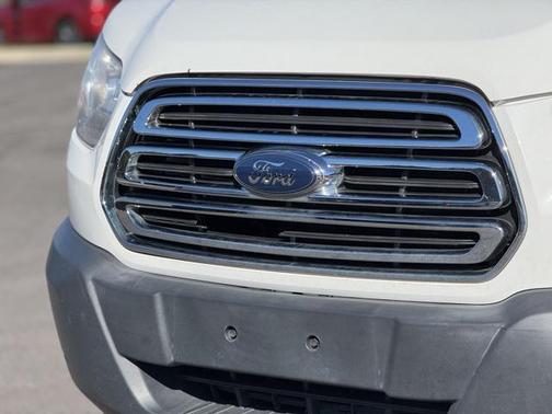 2017 Ford Transit-150 XLT