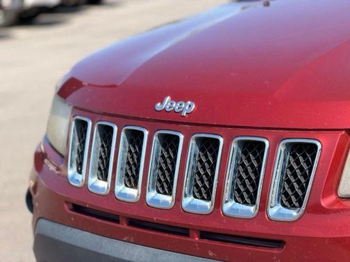 Deep Cherry Red Crystal Pearlcoat 2016 Jeep Compass Sport