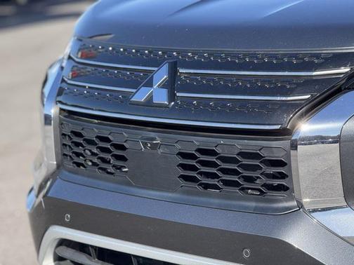 2024 Mitsubishi Outlander SE 2.5 2WD