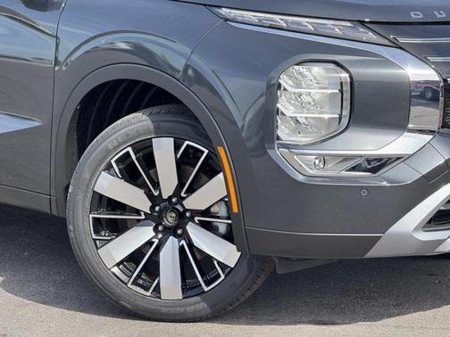 2026 Mitsubishi Outlander SE 1.5T 2WD