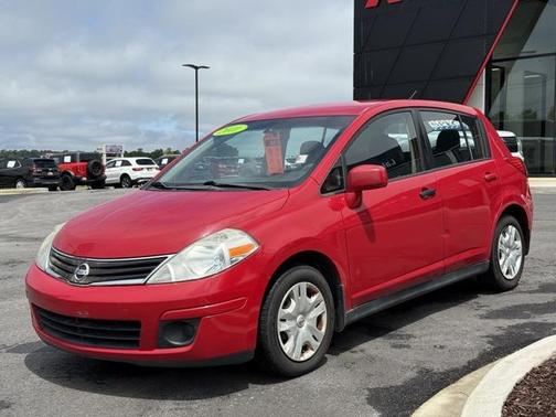 2011 Nissan Versa 1.8 S