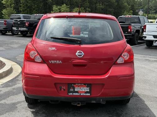 2011 Nissan Versa 1.8 S
