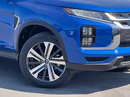 Octane Blue Metallic 2026 Mitsubishi Outlander Sport SE