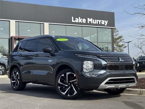 2025 Mitsubishi Outlander PHEV 