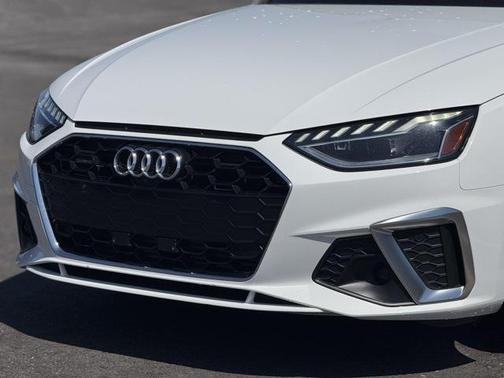 2022 Audi A4 45 S line Premium Plus
