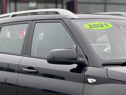 2021 Hyundai VENUE SEL