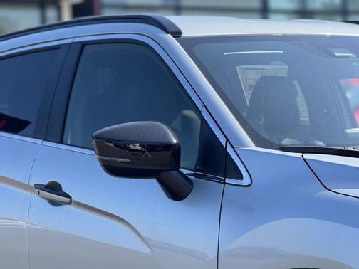 2025 Mitsubishi Eclipse Cross BLACK EDITION 1.5T S-AWC