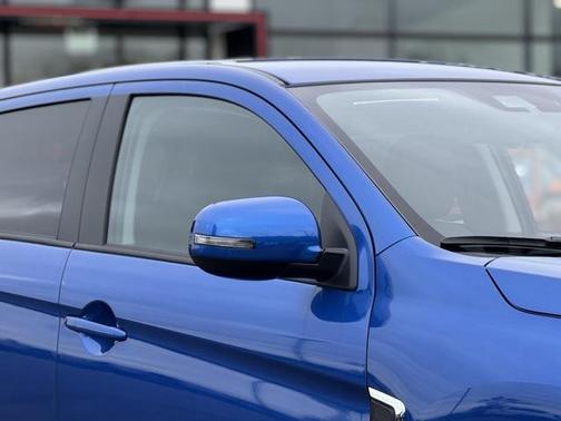 2025 Mitsubishi Outlander Sport SE