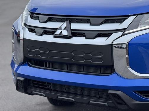 2025 Mitsubishi Outlander Sport SE