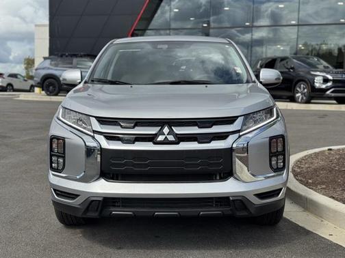 2025 Mitsubishi Outlander Sport SE