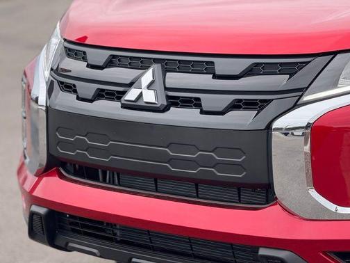 Red Diamond 2026 Mitsubishi Outlander Sport 2.0 LE