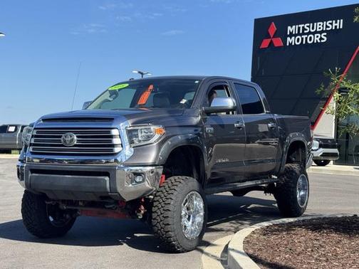 2018 Toyota Tundra SR5