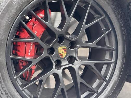 2017 Porsche Macan GTS