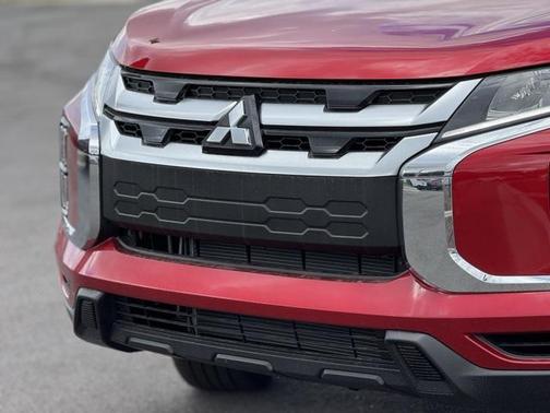 2025 Mitsubishi Outlander Sport 2.4 SEL