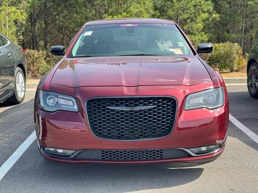 2021 Chrysler 300 Touring