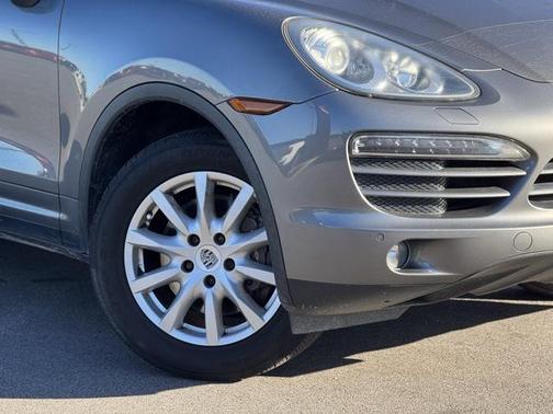 2012 Porsche Cayenne Cayenne