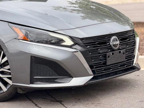 Gun Metallic 2024 Nissan Altima 2.5 SV