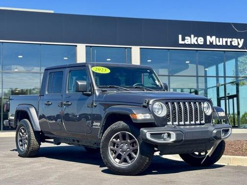 2023 Jeep Gladiator Overland