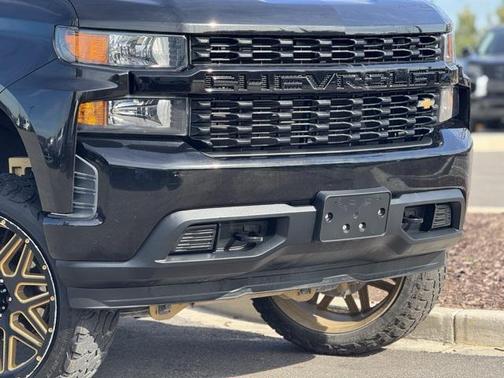 2020 Chevrolet Silverado 1500 Custom