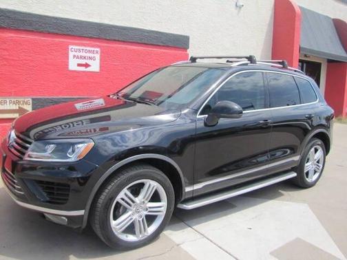 2016 Volkswagen Touareg TDI Executive