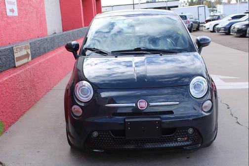 2017 FIAT 500e Battery Electric