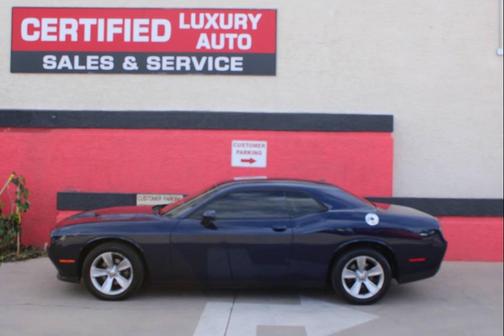 2016 Dodge Challenger SXT