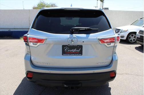 2016 Toyota Highlander Limited Platinum