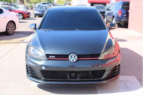 2015 Volkswagen Golf GTI 2.0T S 4-Door