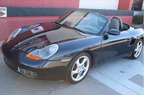 2000 Porsche Boxster Base 2dr Convertible