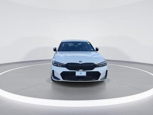 2025 BMW M340 xDrive