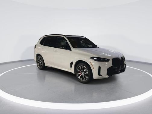 2026 BMW X5 M60i