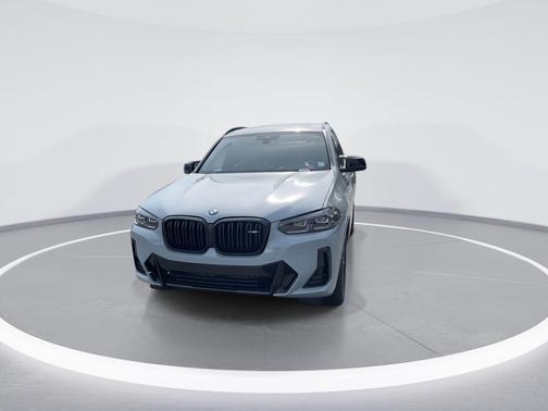 2024 BMW X3 M40i