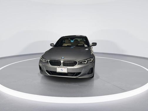 2025 BMW 330 i xDrive