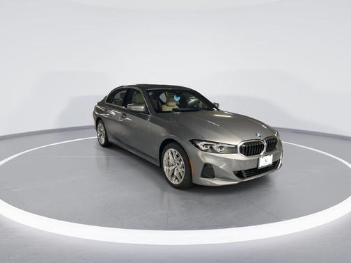 2025 BMW 330 i xDrive