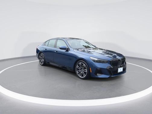 2025 BMW 530 i xDrive
