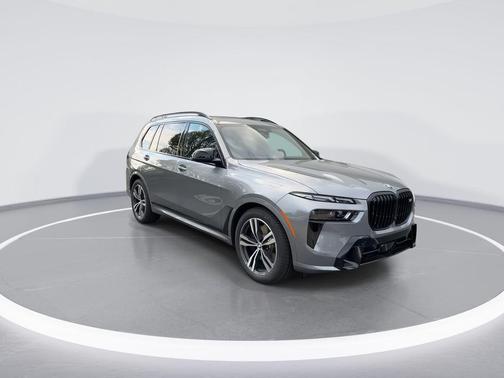 2026 BMW X7 M60i