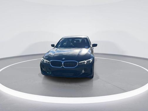 2025 BMW 330 i xDrive