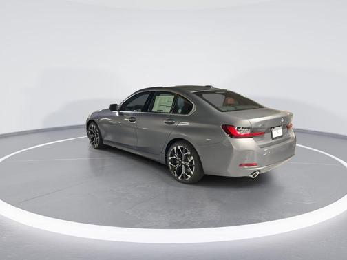 2025 BMW 330 i xDrive
