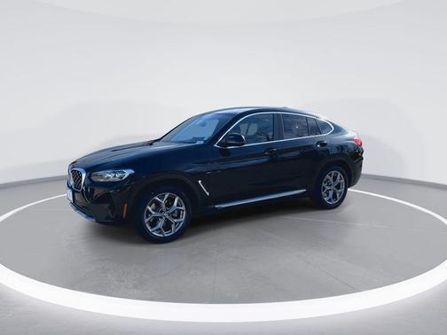 2023 BMW X4 xDrive30i