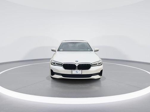 2022 BMW 530 i xDrive
