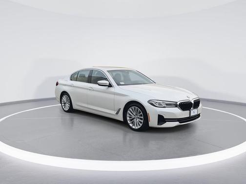 2022 BMW 530 i xDrive