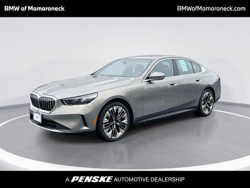 2025 BMW 530 i xDrive