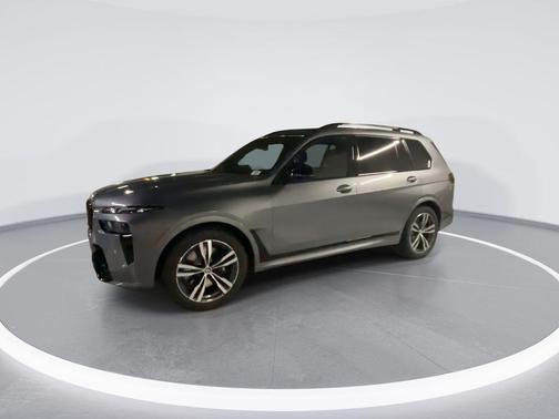 2026 BMW X7 M60i