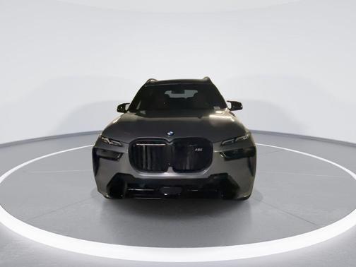 2026 BMW X7 M60i