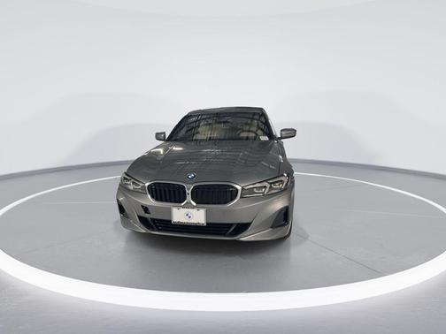 2025 BMW 330 i xDrive